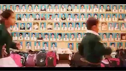 Mujhay Dushman k bachon ko parhana hai. An ISPR Song for APS Martyers.