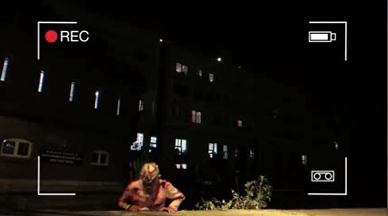 FUNNY SCARY PRANKS best halloween scary prank video - SCARY VIDEOS of funny scare pranks