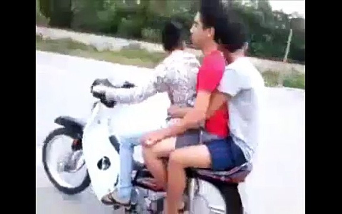 Bike Stunt Fail-Top Funny Videos-Top Prank Videos-Top Vines Videos-Viral Video-Funny Fails