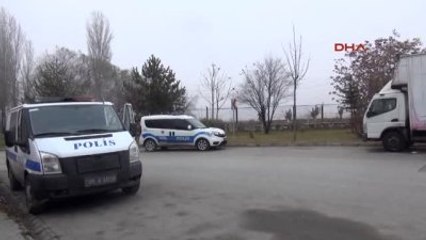Eskişehir Kayıp Sevgililer Kamyonun Kapalı Kasası İçerisinde Kömürden Zehirlenerek Öldü