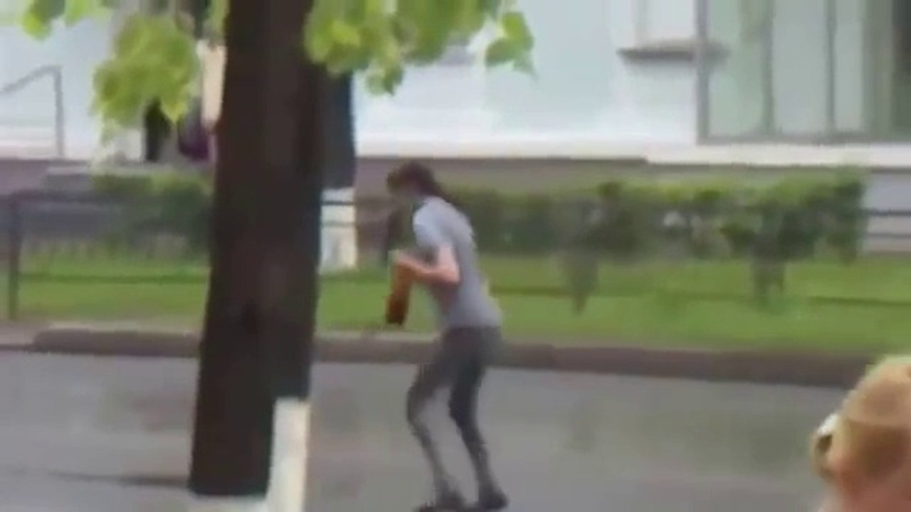 Новые приколы с пьяными девушками Пьяные и смешные Новые приколы с пьяными девушками