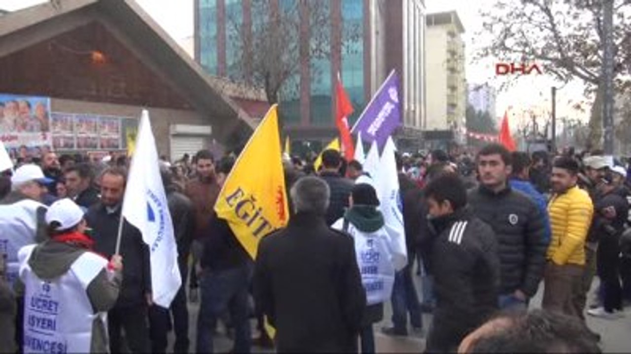 Batman'da Hdp'li Vekil Aslan ile Polis Arasında Gerginlik