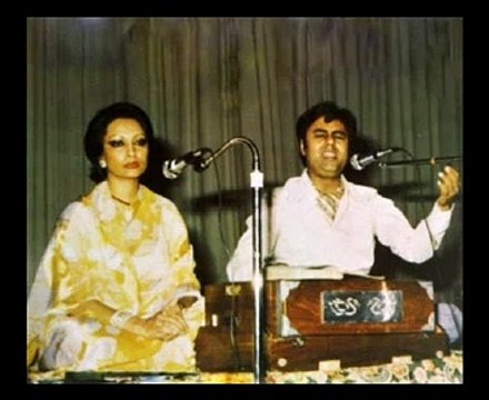 Sarakti Jaye Hai Rukh Se Naqab Aahista Aahista By Jagjit Singh Album Concert In Pakistan Vol 01 By Iftikhar Sultan