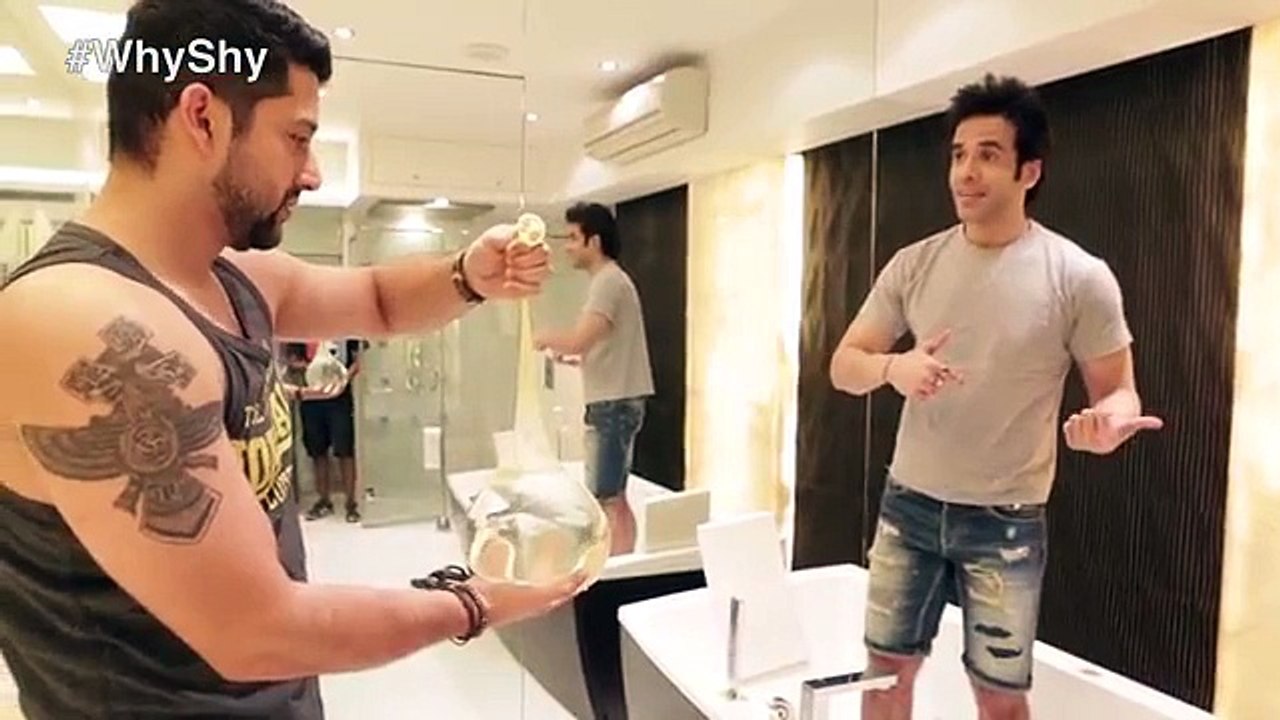 Kyaa Kool Hain Hum 3 WhyShy Tusshar kapoor Aftab Shivdasani
