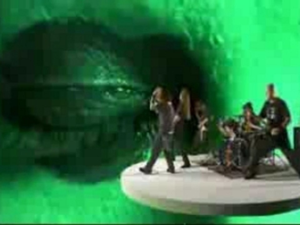 DevilDriver - Hold Back The Day