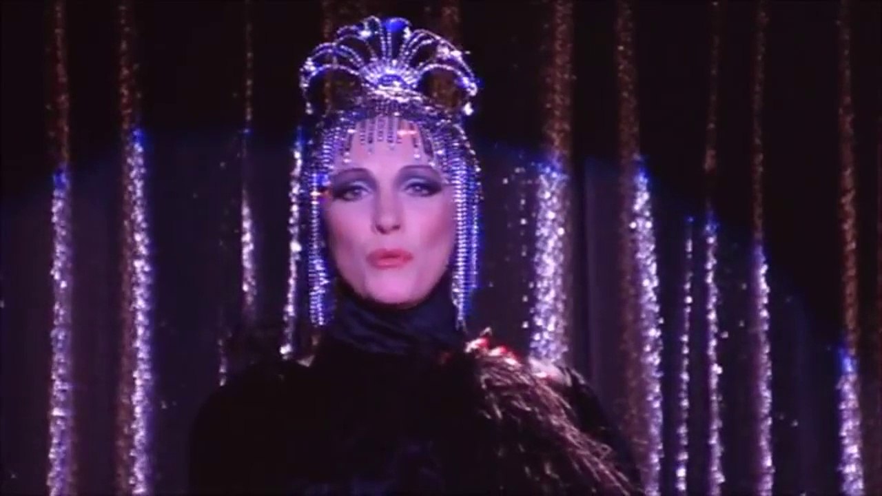 JULIE ANDREWS – Le Jazz Hot (1982, HD)