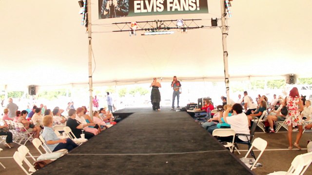 Steve Diltz and Kathy Goodwin perform 'I'm So Lonesome I Could Cry' Elvis Week 2014