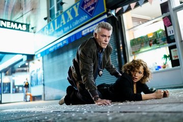 SHADES OF BLUE: Harlee Santos Featurette - Jennifer Lopez, Ray Liotta, Drea de Matteo Police Drama 2016