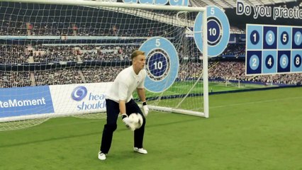 F2 Freestylers test Joe Harts Tekkers......