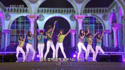 少女時代(SNSD) ｲﾔｰﾓﾆﾀｰ故障で少し涙目のテヨン!! ♪Gee