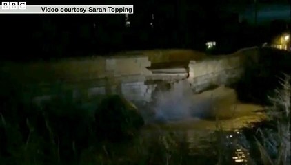 UK floods: Moment Tadcaster bridge collapsed
