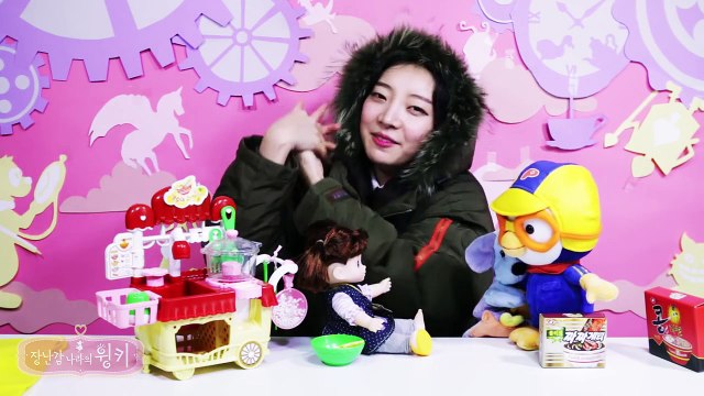 윙키와 함께 하는 콩순이 라면가게 뽀로로 라면 먹방 Kongsuni Ramen Noodles Store Mukbang Pororo