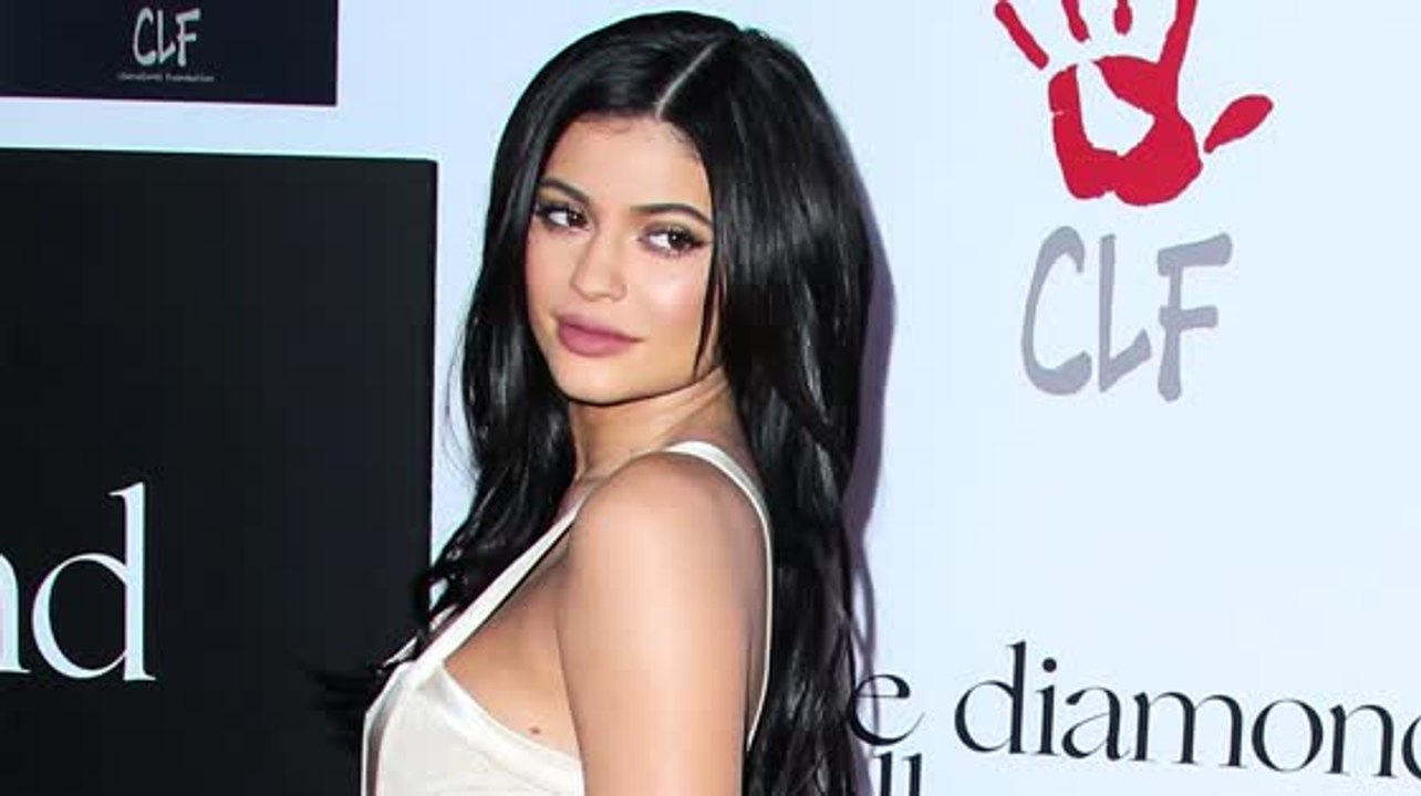 Die Polizei empfiehlt Kylie Jenner eine einstweilige Verfügung zu beantragen
