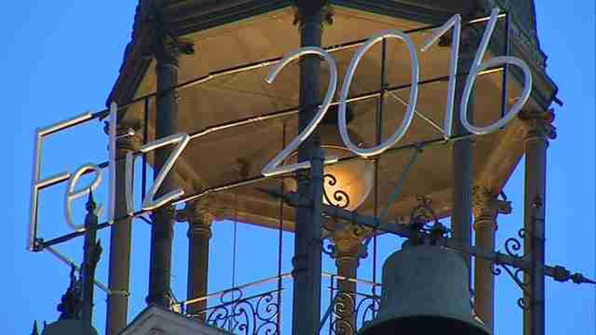 Cortés Resonar Mostrarte El reloj de la Puerta del Sol, listo para Nochevieja - Vídeo Dailymotion
