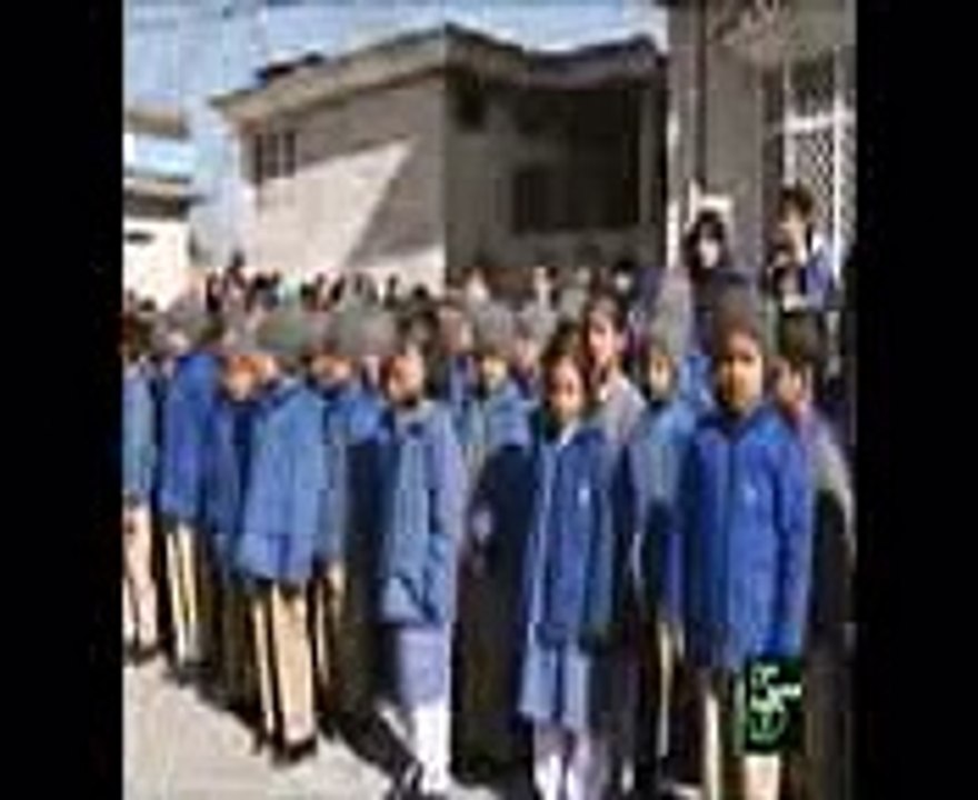 Bara Dushman Bana Phirta Ha Jo Bachoon Se Larta Hai