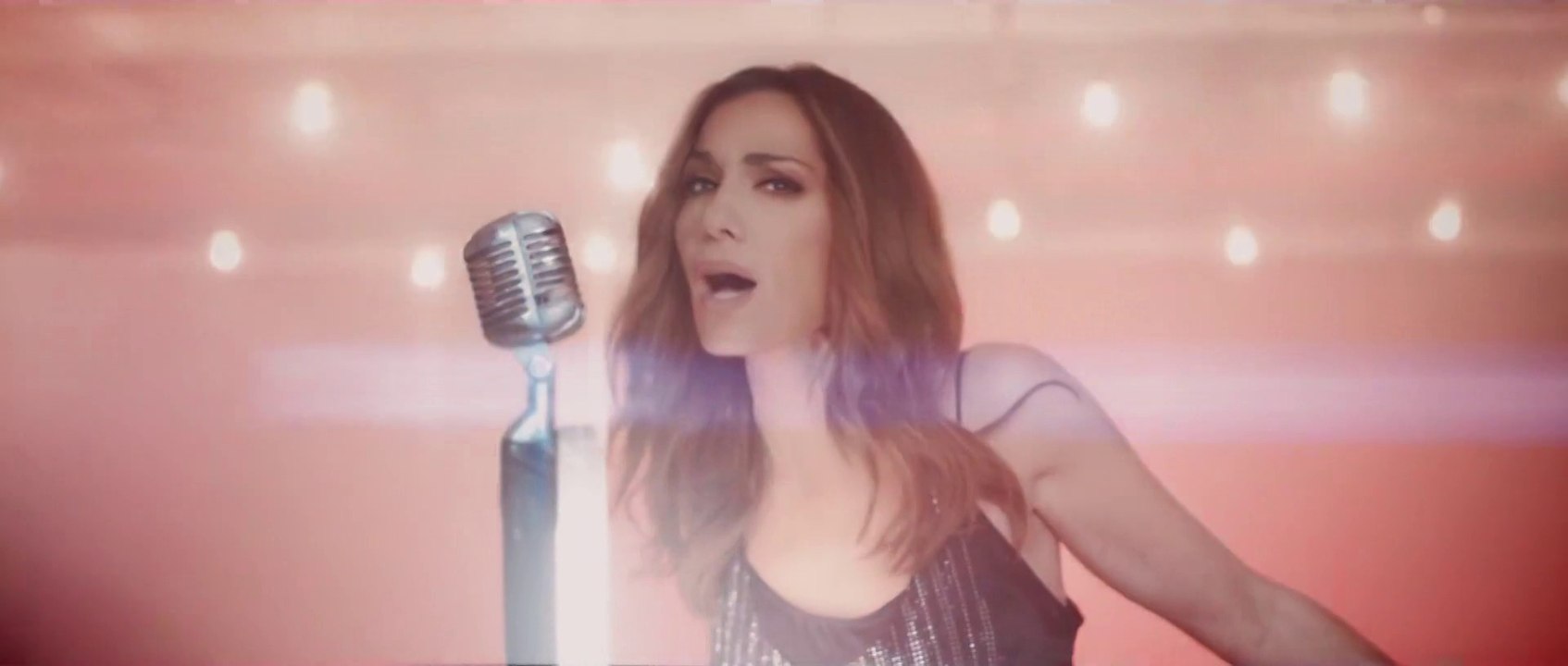 ΔΒ| Δέσποινα Βανδή - Μια ανάσα μακριά σου |  (Official ᴴᴰvideo clip)  Greek- face