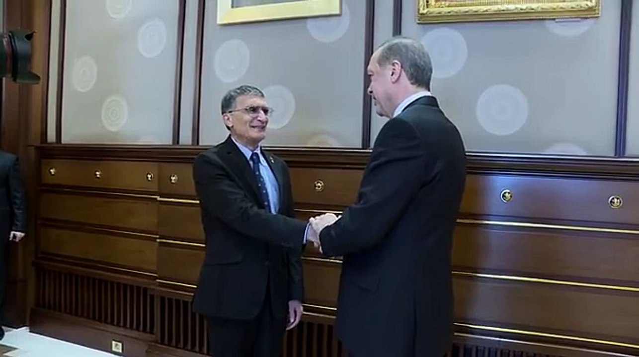 2015 Nobel Kimya Ödülü'nün sahibi Prof. Dr. Aziz Sancar ve ailesini Cumhurbaşkanlığı Külliyesi'nde ağırladık.
