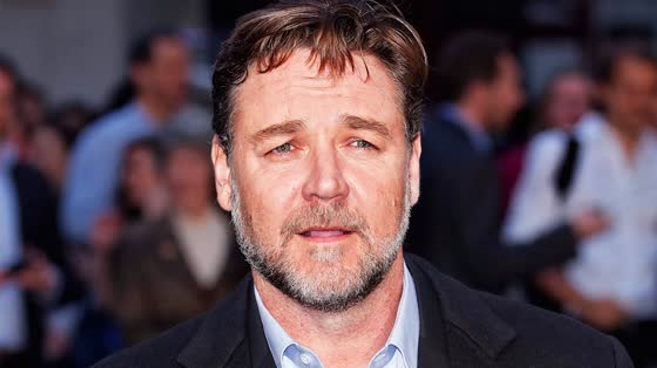 Russell Crowe wurde wegen seiner Hoverboards im Gepäck aus dem Flugzeug geworfen