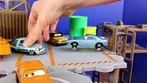 Disney Pixar Cars Combat Ship Die Cast Carrier Finn Mcmissile Lemons Mater Lightning McQue