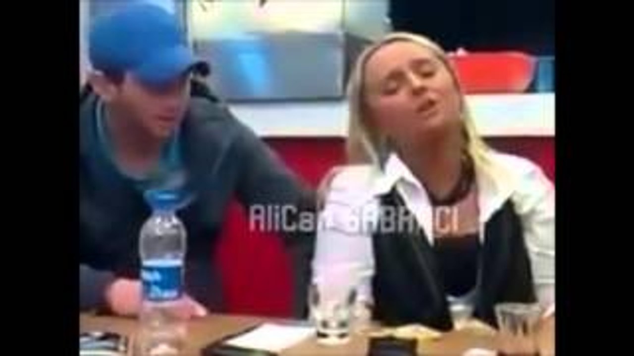 Ceren Olay Ayhan Ağlarsa Anam Ağlar