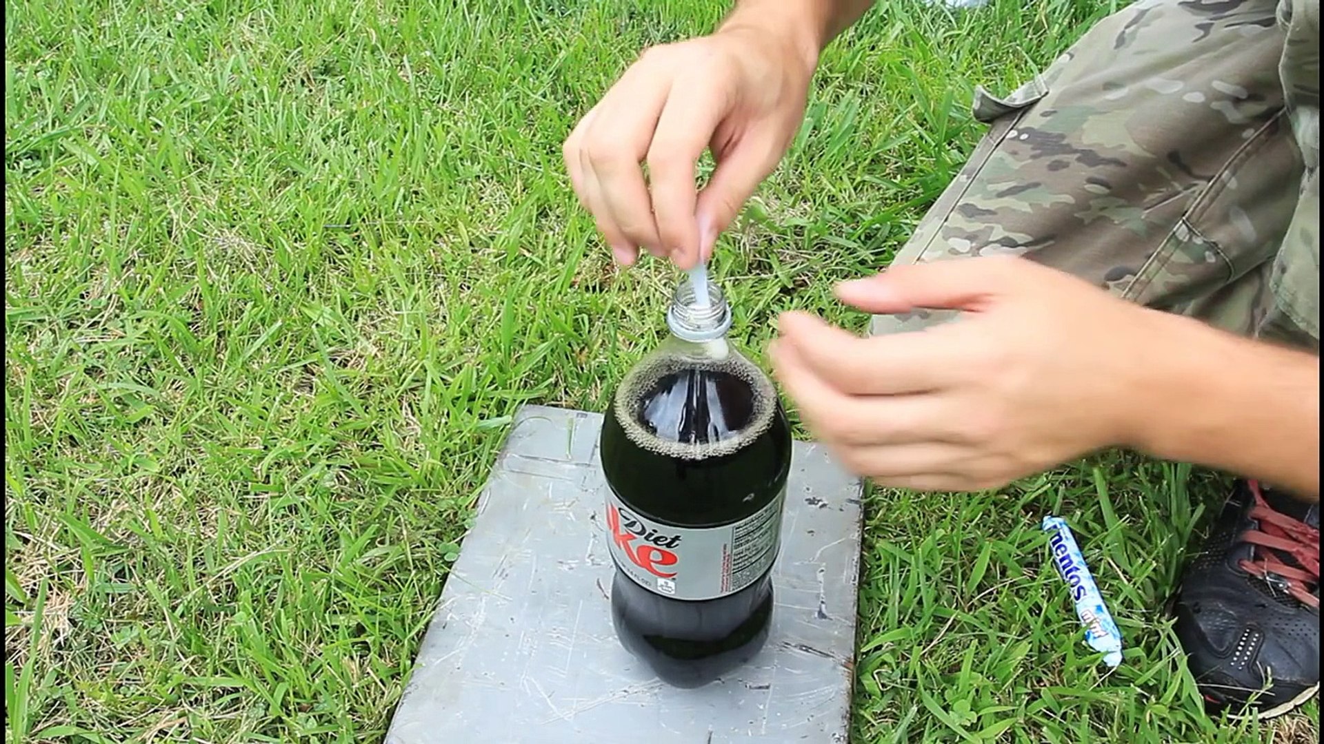 Diet Coke And Mentos Rocket The Best Way Dailymotion Video