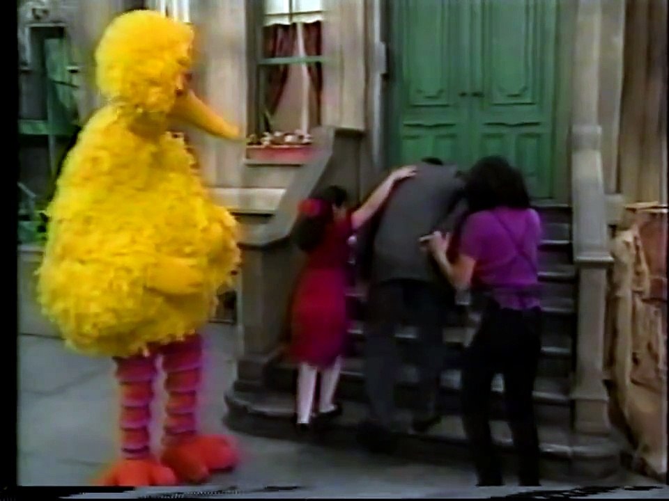 Sesame Street Luis Hurts His Back