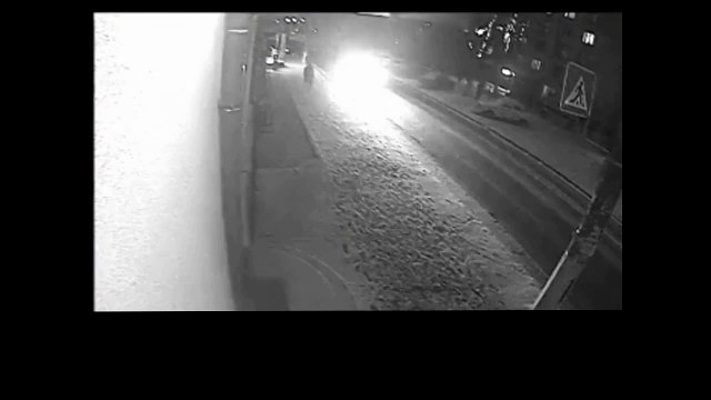 ВИДЕО ДТП в Киеве: преступники на Range Rover, уходя от полиции, протаранили Ford...