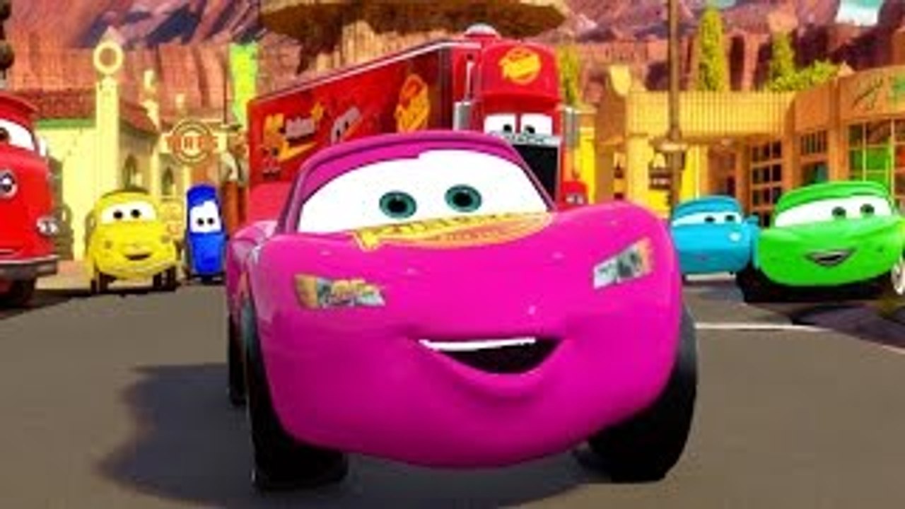 Disneys Princess Anna and Elsa Frozen having fun in their brand NEW Mcqueen Cars in Pink