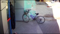 Adana Bisiklet Hırsızı Güvenlik Kamerası Görüntüsüne Karşın Suçunu İnkar Etti