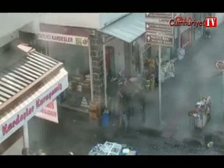 Tahir Elçi cinayetinde yeni görüntüler... Polisten gazetecilere tekmeli dipçikli müdahale