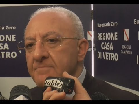 Napoli - Luca De Filippo, De Luca: Proseguiremo la sua missione (28.11.15)