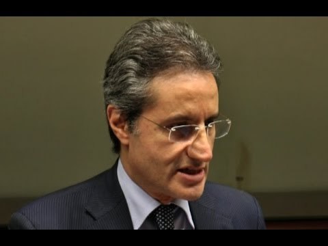 Campania - Sanità, Caldoro: 50 milioni persi per incapacità di De Luca (28.11.15)