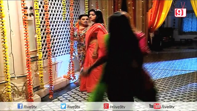 Sooraj and Sandhya face issues | Diya Aur Baati Hum | 30th December 2015