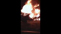 Carro pega fogo em acidente em Sooretama, Espírito Santo