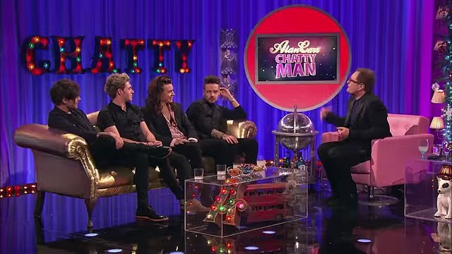 Harry Styles New Solo Music Without One Direction Confirmed!