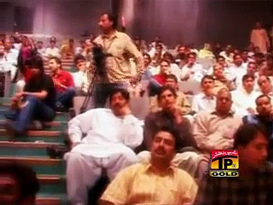 maa song zain ali