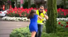 Şaka Yapmak İçin Polisi İttiren Kadın Tutuklandı