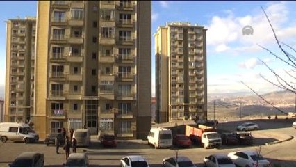 Ankara'da İki Canlı Bombanın Yakalandığı Ev (2)