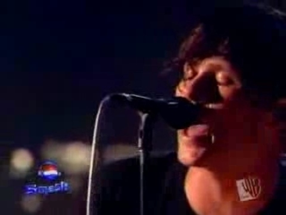 Blink 182 miss you live