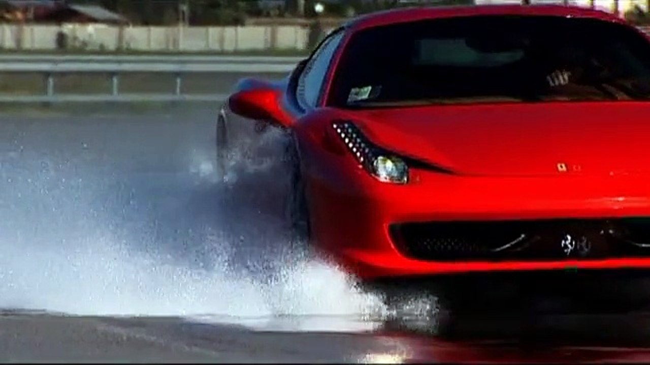 Sweet Ride - 2011 Ferrari 458 Driving Footage(2)