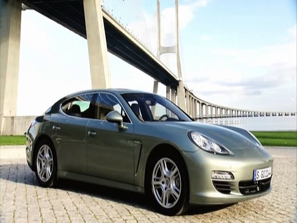 5 Speed Auto - Porsche Panamera S Hybrid(1)