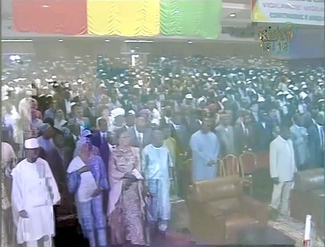 Allocution d'Alpha conde célébration de la fin d'Ebola en Guinée