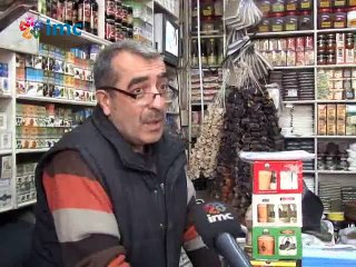 Sur: Gazi Caddesi'nde yasak kalktı ama kepenkler hala kapalı