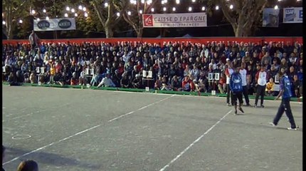 Finale du Mondial de Millau triplette 2015 : le carreau à "6" de l'Italien Mariano Occelli