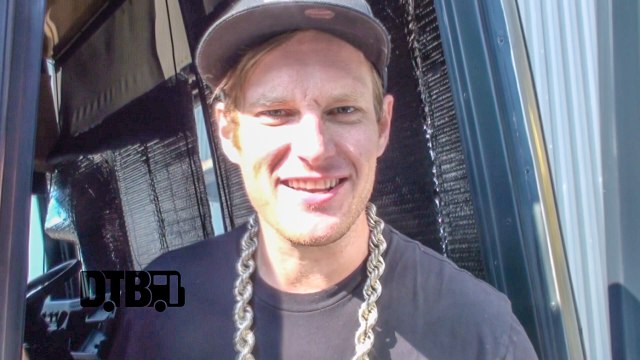 MC Lars - BUS INVADERS Ep. 919 [Warped Edition 2015]