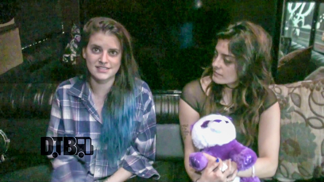 Juliet Simms - TOUR PRANKS Ep. 129 [Warped Edition 2015]