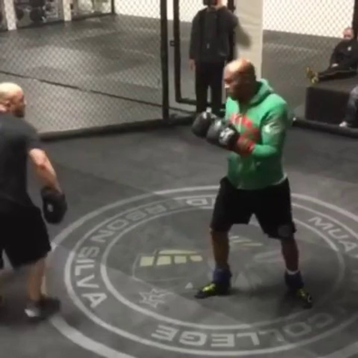 The Champ Anderson Silva Is Back, PadWork For Michael Bisping