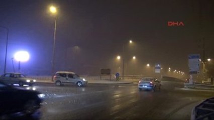 Kocaeli'de Kar Yağışı Etkili Oluyor