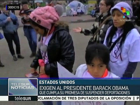 Migrantes exigen a Obama cmplir promesa de suspender deportaciones