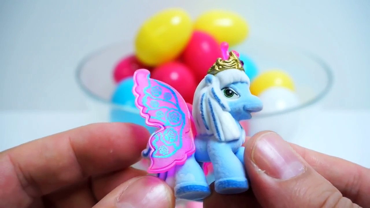 35 Surprise Eggs Unboxing - Disney CARS MARVEL SpongeBob HELLO KITTY Peppa Pig Filly PARTY ANIMALS